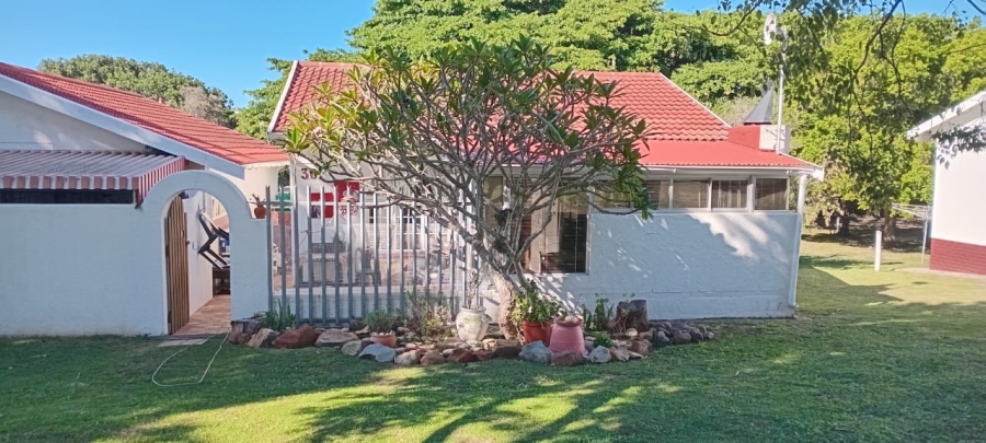 2 Bedroom Property for Sale in Aston Bay Eastern Cape